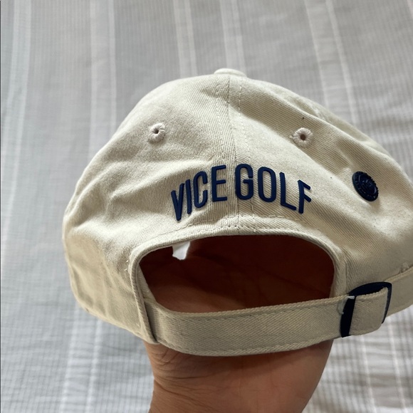 Cream Cap - Picture 2 of 3